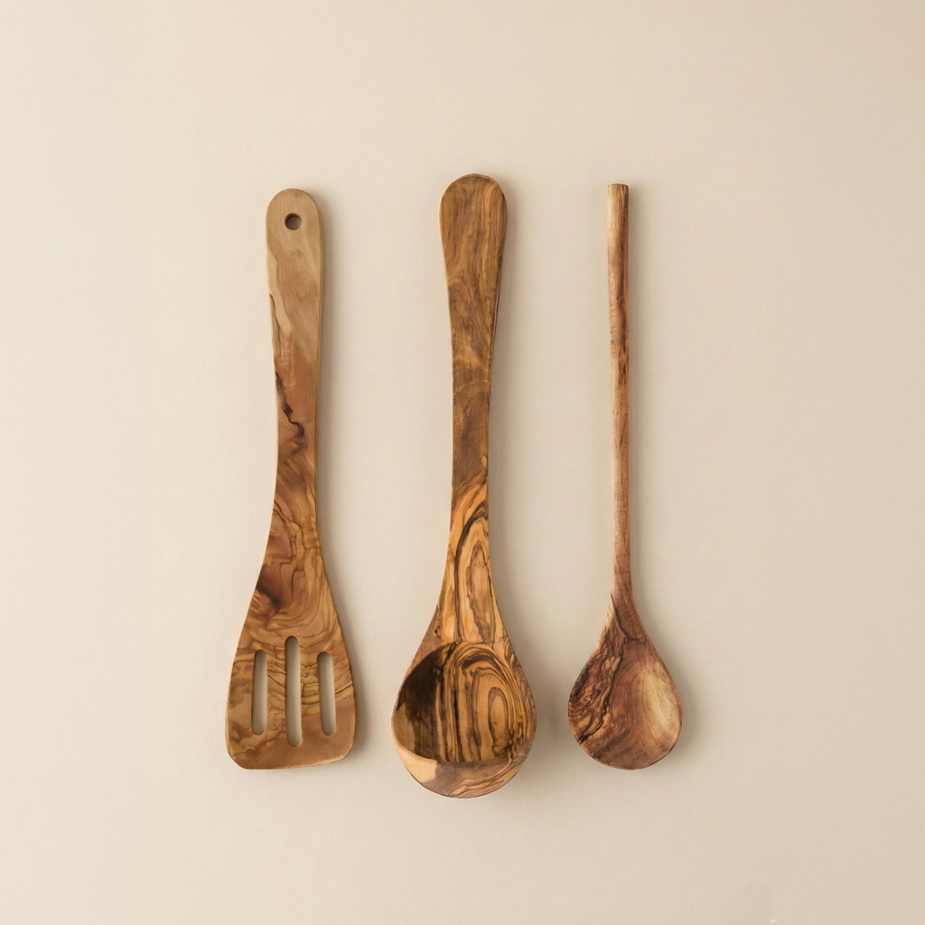 The Olive Wood Counter Set