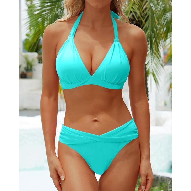 Flattering Two-Piece Bikini Set – Push-Up Halter & V-Cut Twist