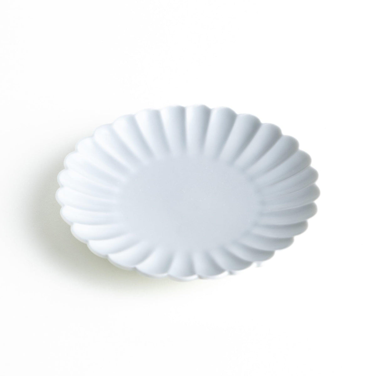 Chrysanthemum Scalloped Sauce Dish